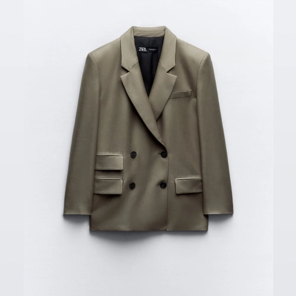 Zara Suit (2 piece) - Picture 5 of 5